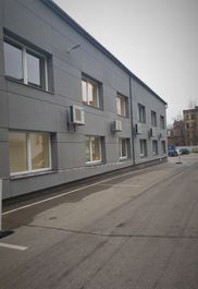Fasādes krasošana